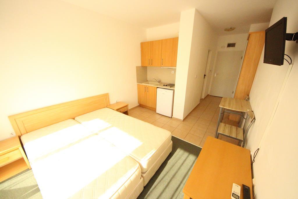 Menada Ravda Apartments 아헬로이 외부 사진